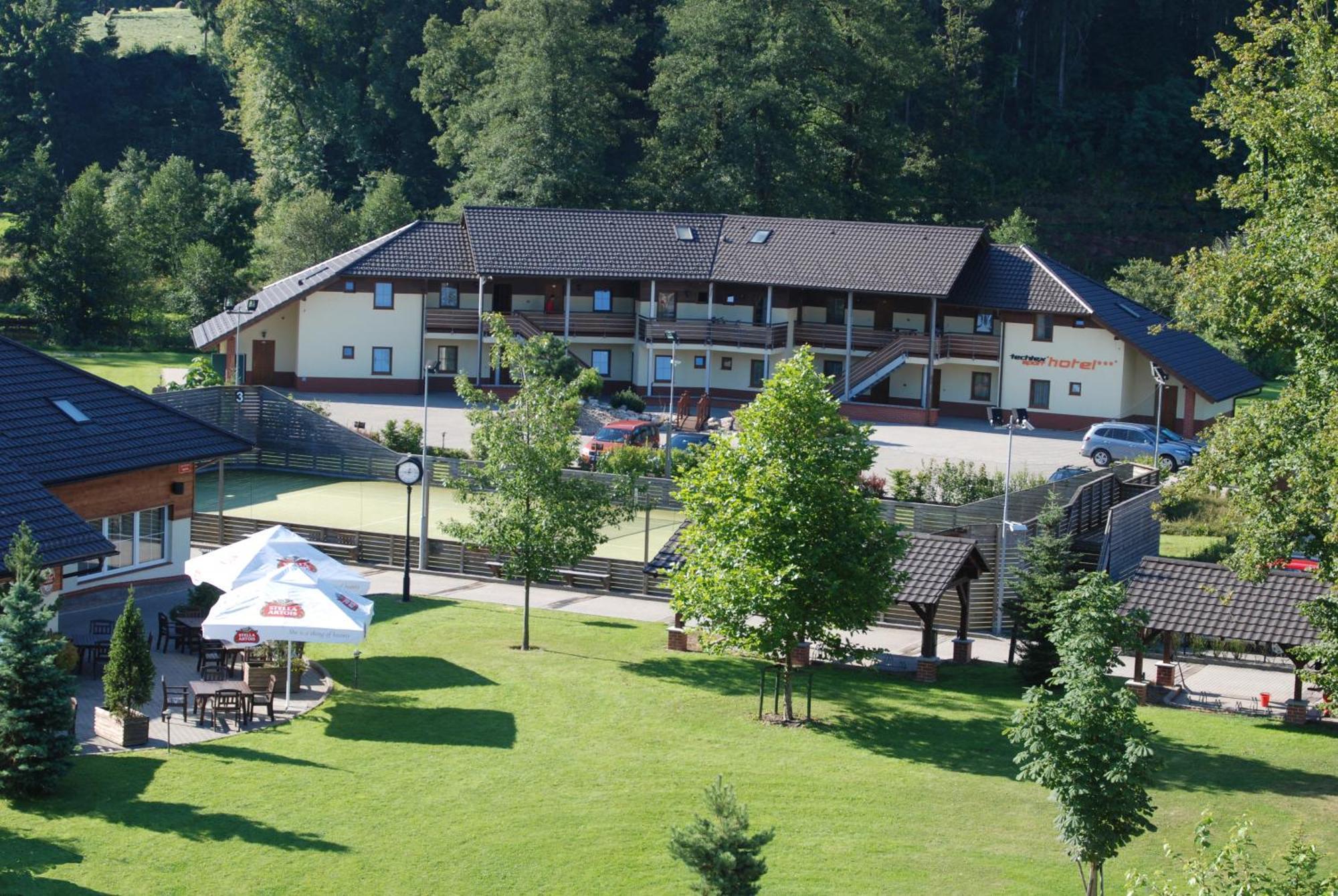 tx HOTEL Hostinné Eksteriør billede